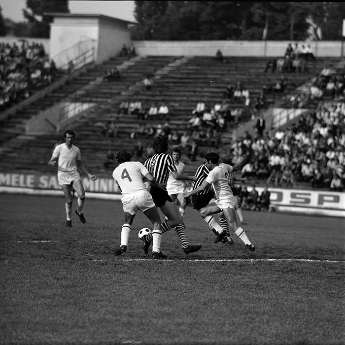 minerva_1967-1973_c6r10_005