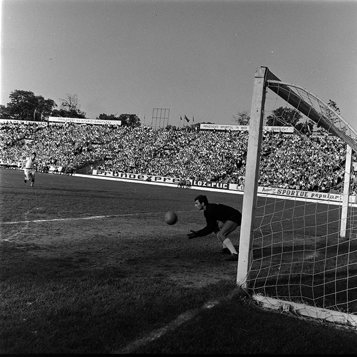 minerva_1967-1973_c6r10_024