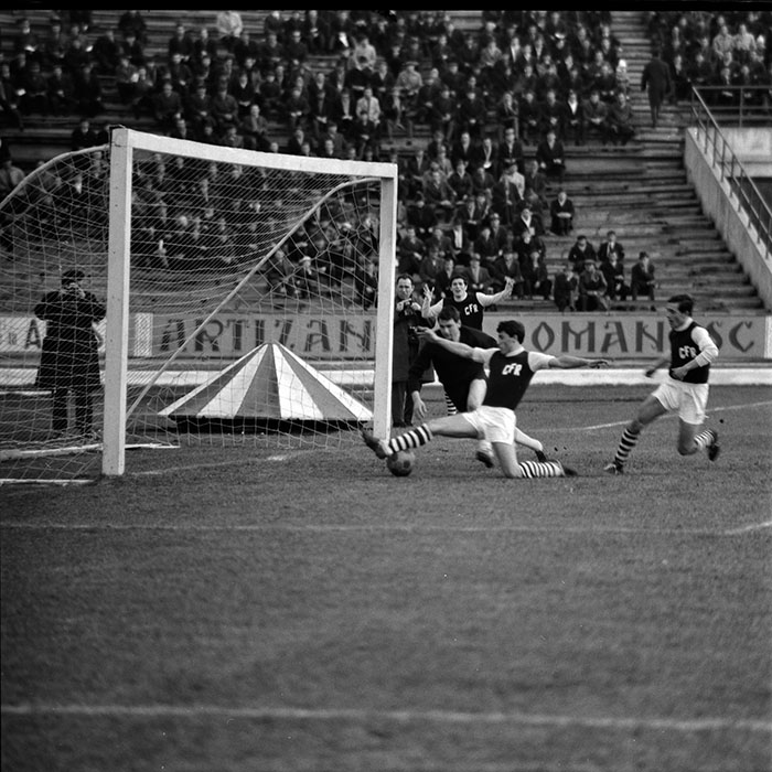 minerva_1967-1973_c6r12_009