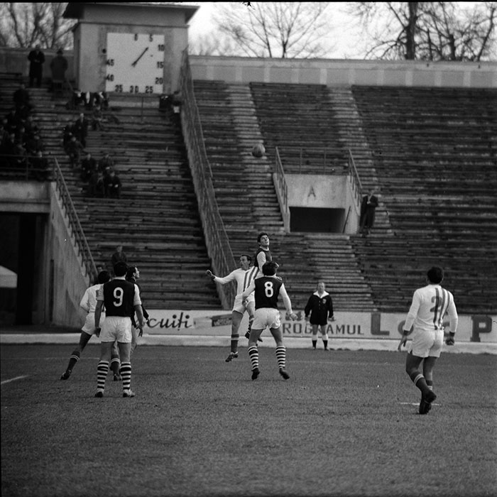 minerva_1967-1973_c6r12_010