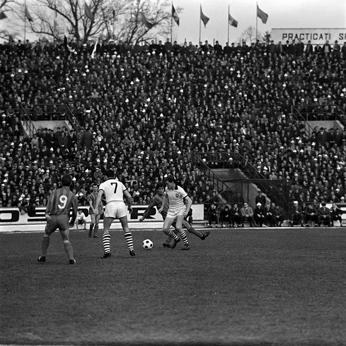 minerva_1967-1973_c6r15_010