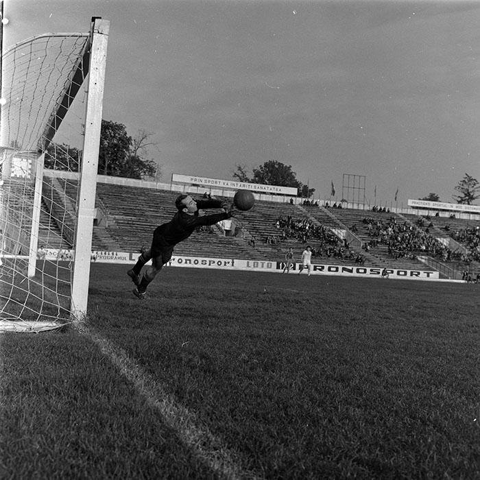 minerva_1967-1973_c6r18_002