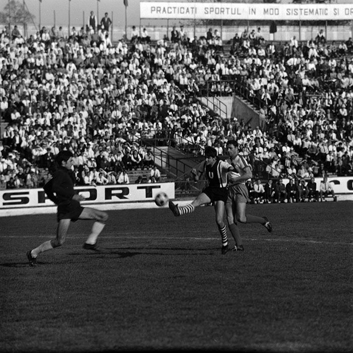 minerva_1967-1973_c6r7_003