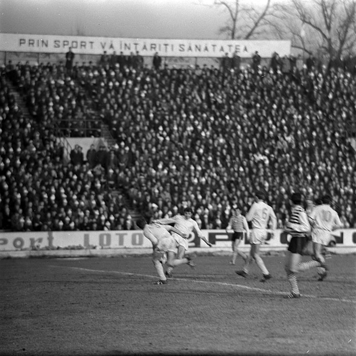 minerva_1967-1973_c6r8_013