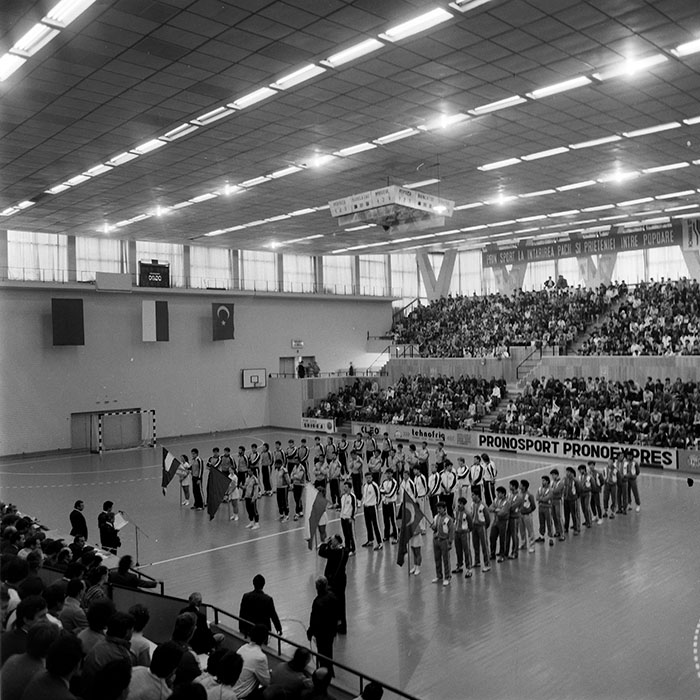 minerva_1971_c3_c1r4_003