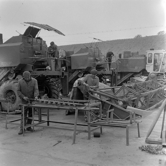 minerva_1971_c3_c4r2_009