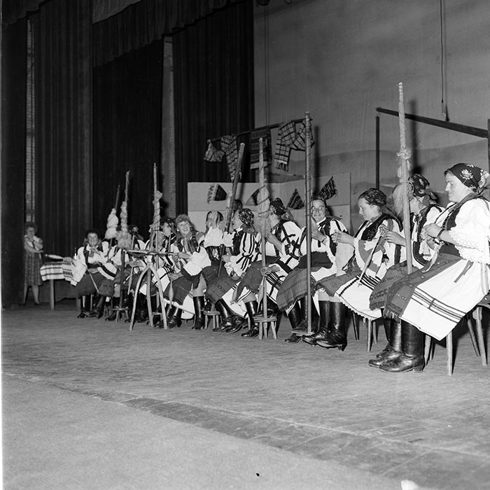 minerva_1971_c3_c5r3_002