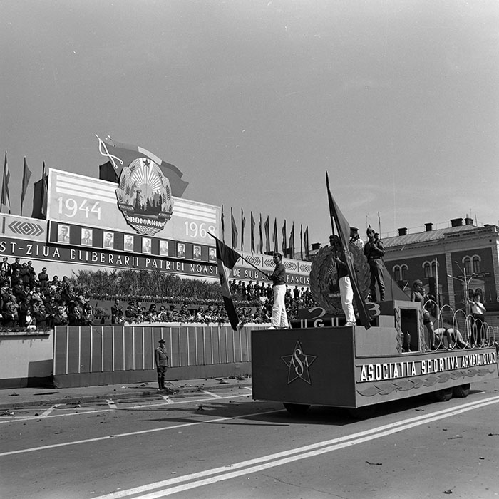 minerva_1972_c4_c10r1_033