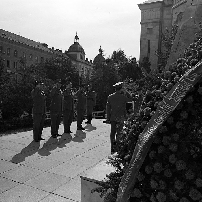 minerva_1972_c4_c10r1_043