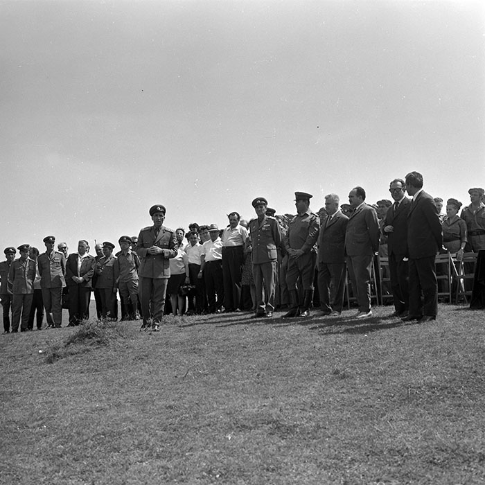 minerva_1972_c4_c10r4_051