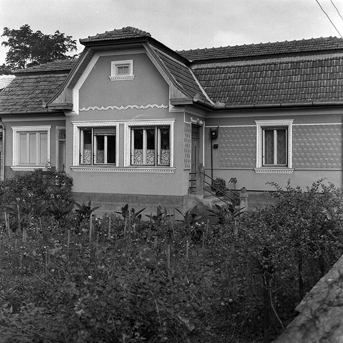 minerva_1972_c4_c1r5_009