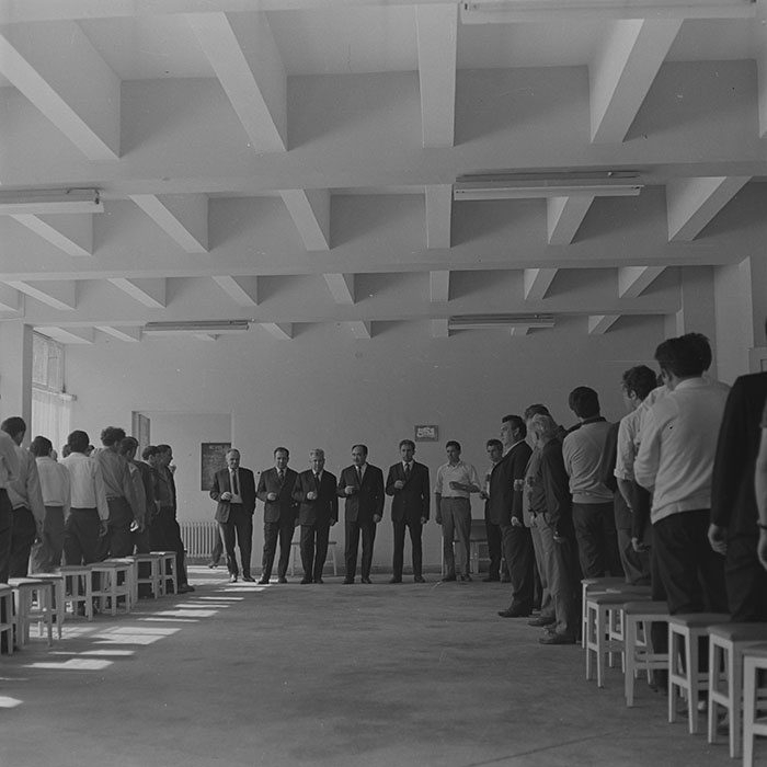 minerva_1972_c4_c3r2_004