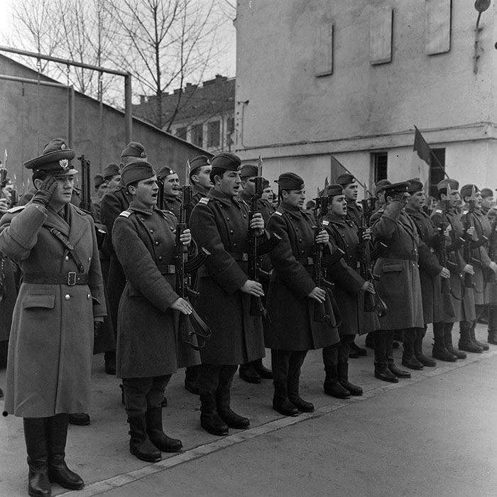 minerva_1972_c4_c5r1_004