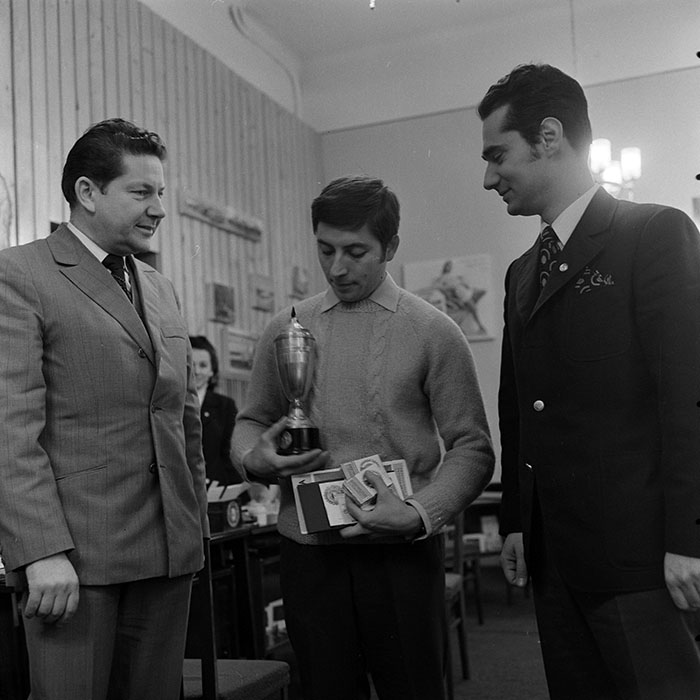 minerva_1972_c4_c6r2_031