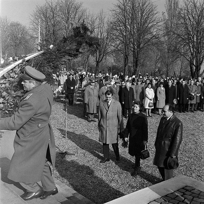 minerva_1972_c4_c7r2_006