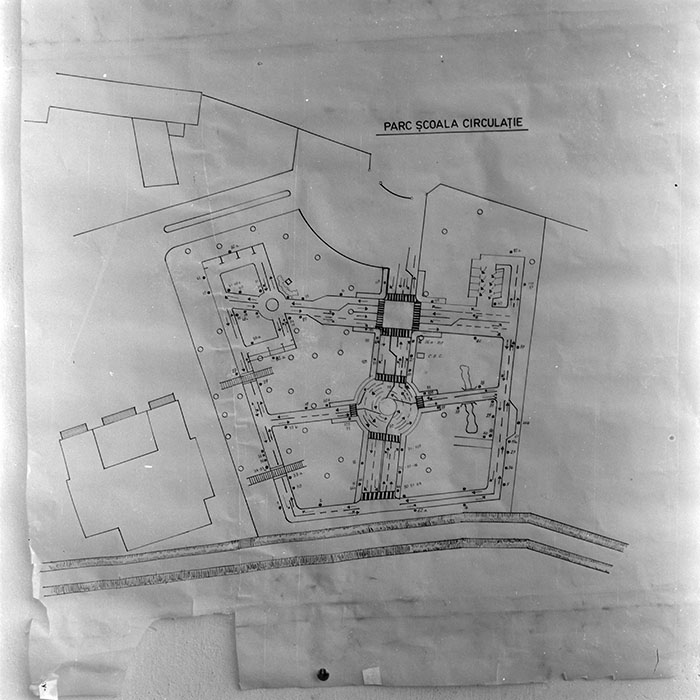 minerva_1972_c4_c7r5_004