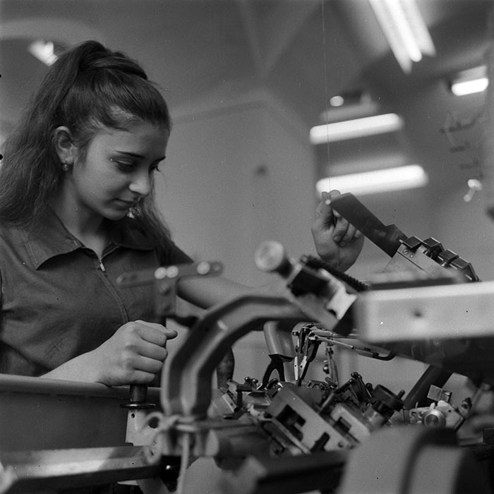 minerva_1972_c4_c8r1_002