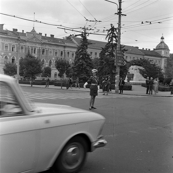 minerva_1972_c4_c8r5_002