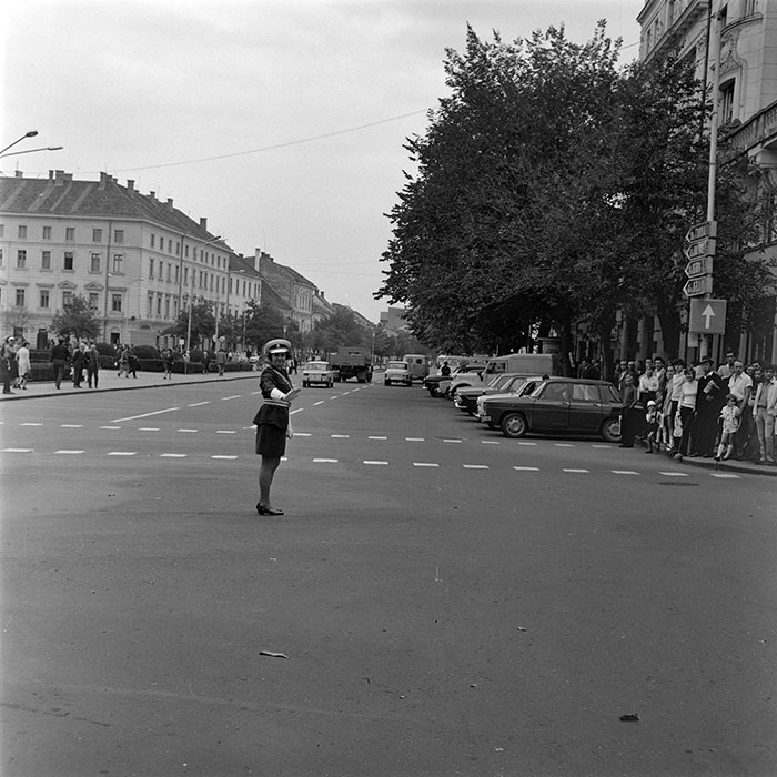 minerva_1972_c4_c9r1_036