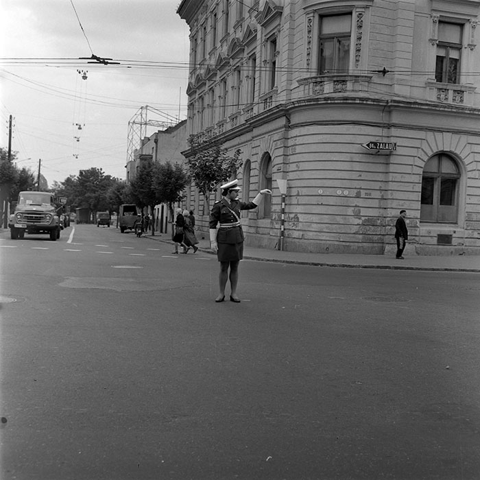 minerva_1972_c4_c9r1_044