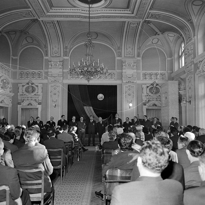 minerva_1972_c4_c9r2_016