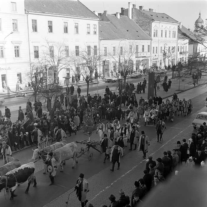 minerva_1972_c4_c9r2_030