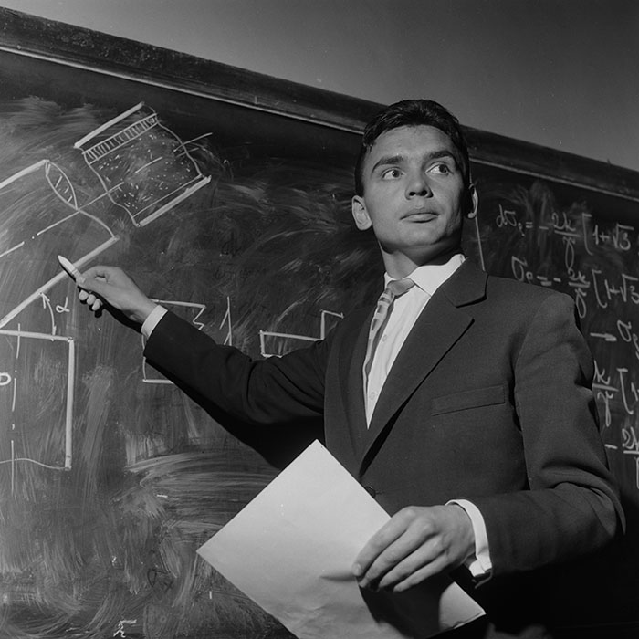 minerva_1972-1976_c1_c05_001