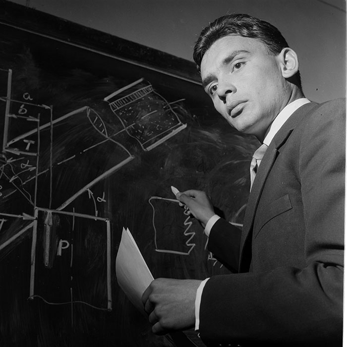 minerva_1972-1976_c1_c05_006