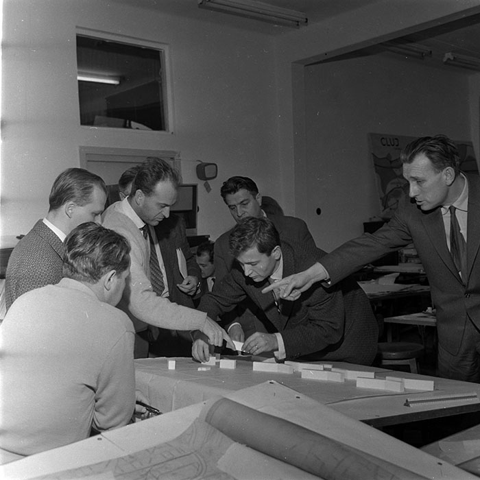 minerva_1972-1976_c1_c07_027