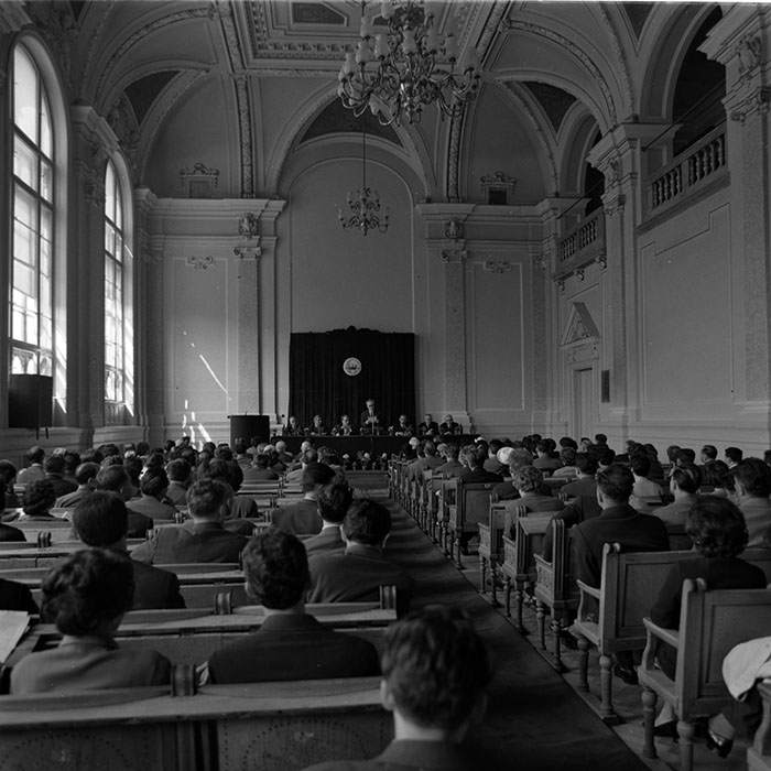 minerva_1972-1976_c1_c10_041