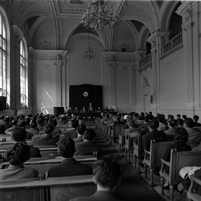 minerva_1972-1976_c1_c10_042