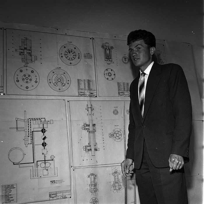 minerva_1972-1976_c1_c13_005