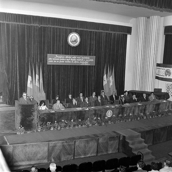 minerva_1973_c1_c10r3_008