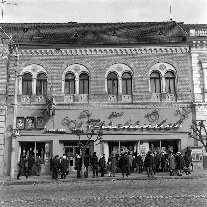 minerva_1973_c1_c3r1_002