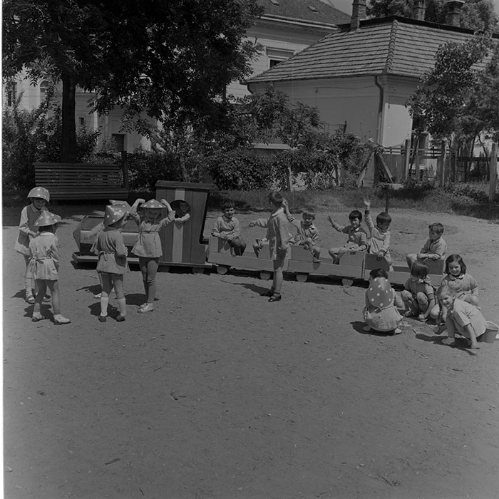 minerva_1973_c1_c8r4_005