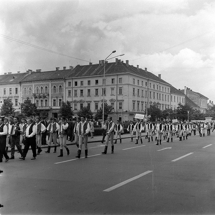 minerva_1973_c1_c9r1_001