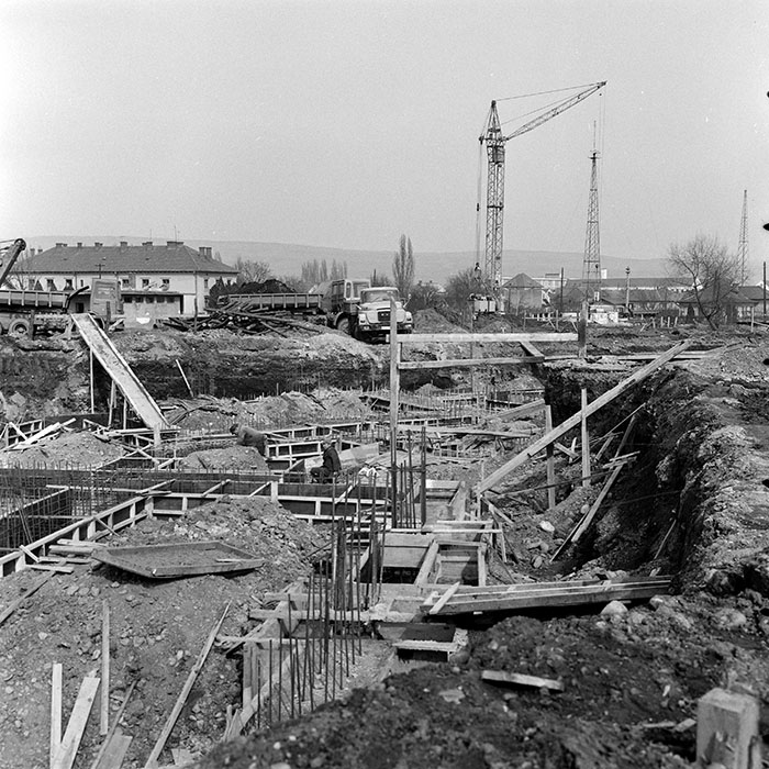 minerva_1978_c2_c1r2_004