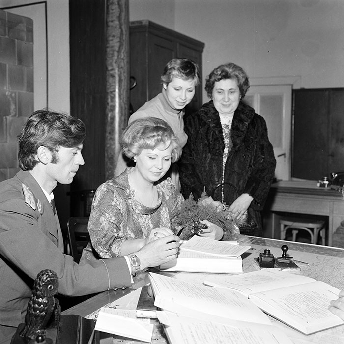 minerva_1978_c2_c2r2_028