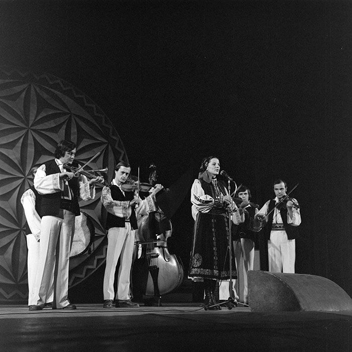 minerva_1978_c2_c3r2_007