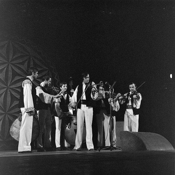 minerva_1978_c2_c3r2_011