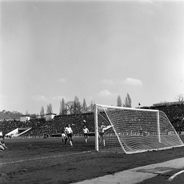 minerva_1978_c2_c3r4_023