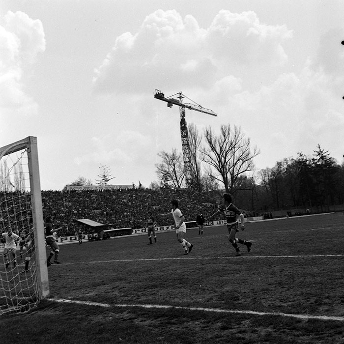 minerva_1978_c2_c7r4_017