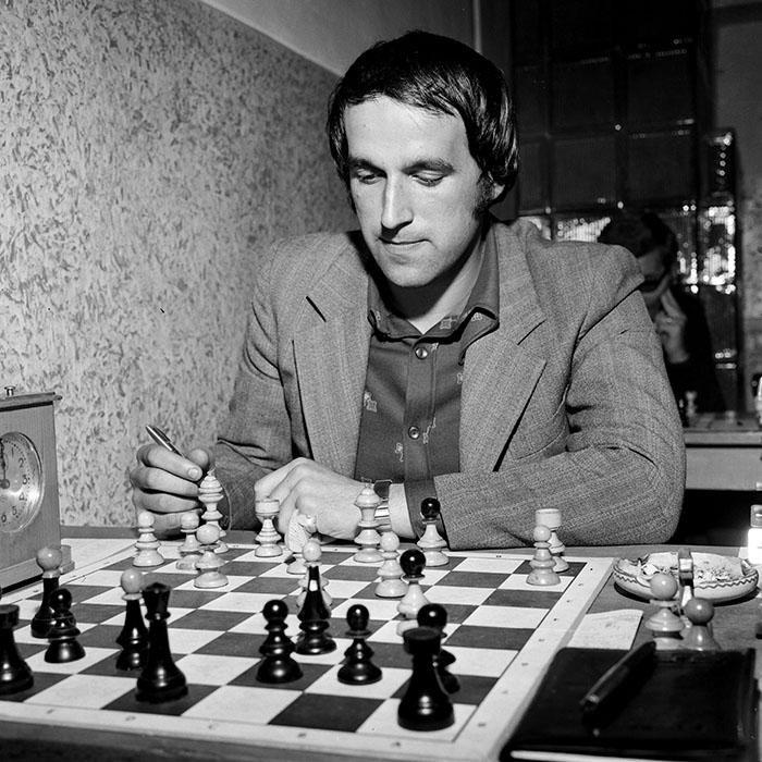 minerva_1978_c2_c8r2_003