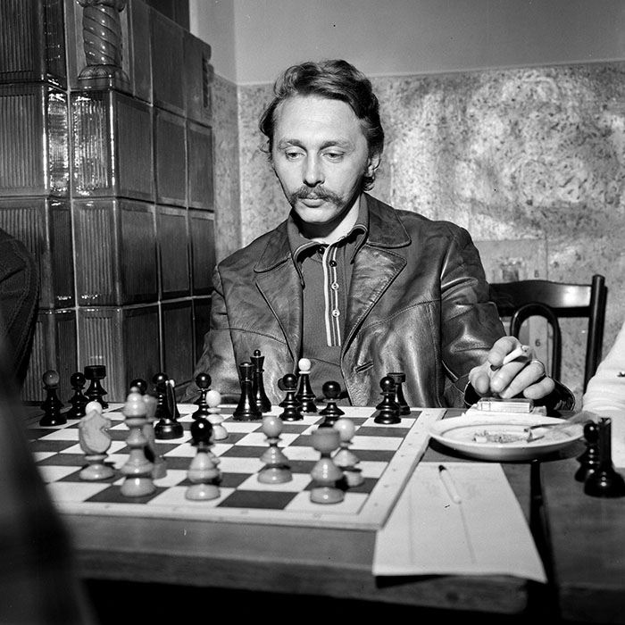 minerva_1978_c2_c8r2_009