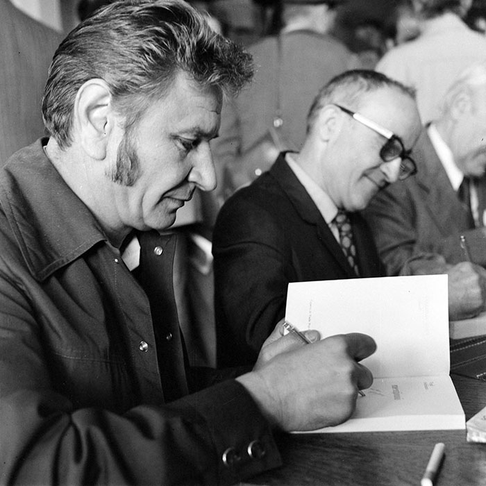 minerva_1978_c2_c8r4_003