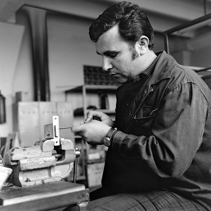 minerva_1978_c2_c9r1_001