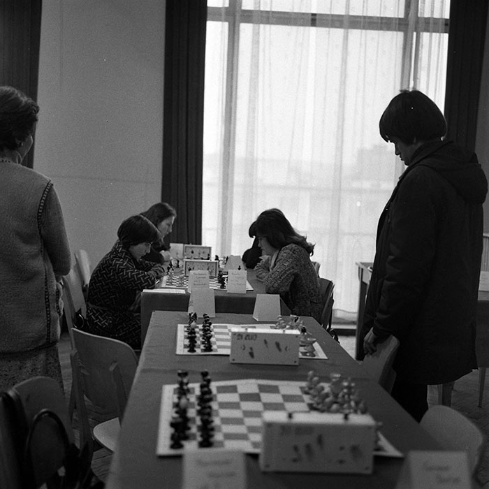 minerva_1979_c1_c1r2_018