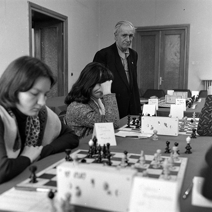 minerva_1979_c1_c1r2_022