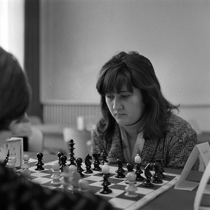 minerva_1979_c1_c1r2_029