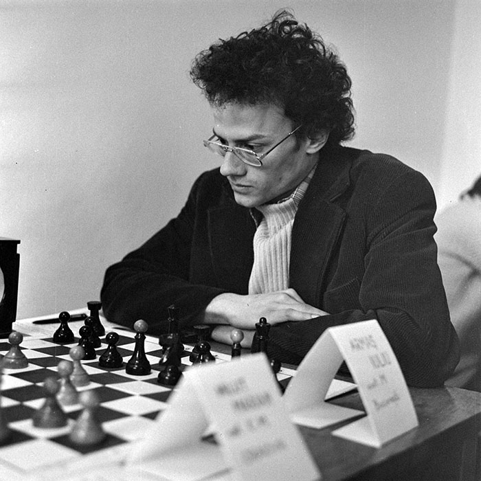 minerva_1979_c1_c1r2_032